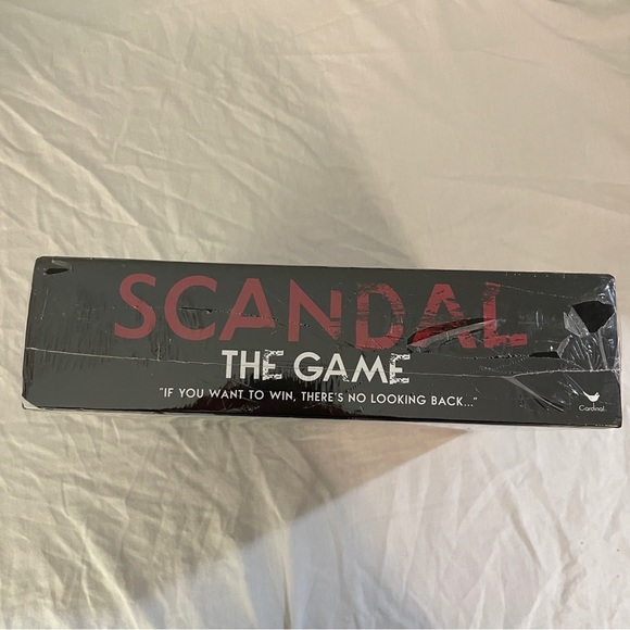 NIB Cardinal ABC Scandal The Game - Picture 3 of 6
